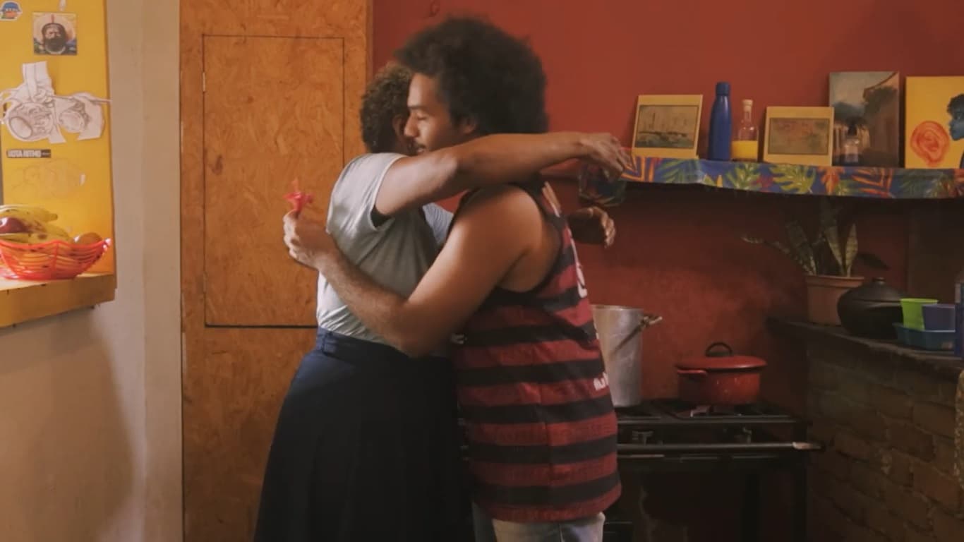 TEMPESTADE DE MENTIRAS